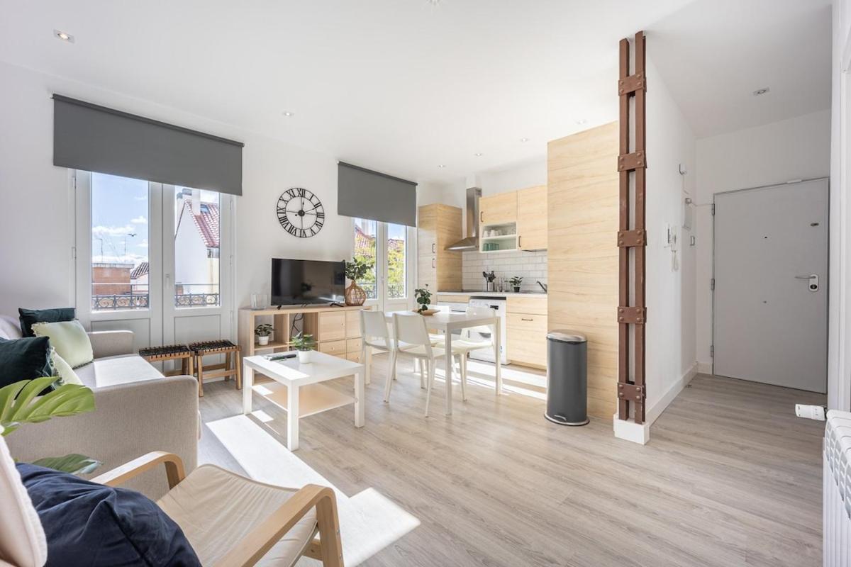 Апартаменти Apartamento Con Vistas En Lavapies Мадрид Екстер'єр фото